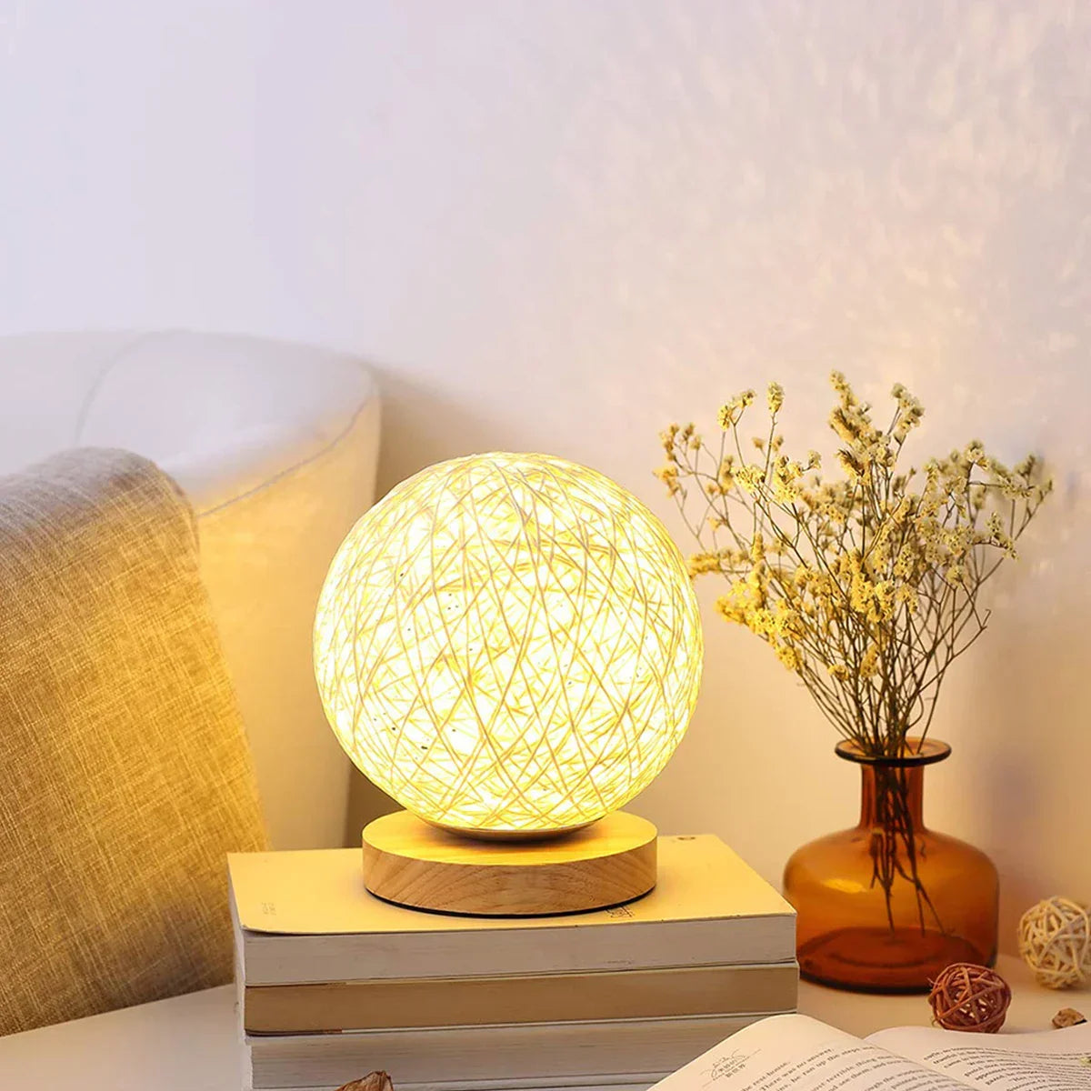 RattanSphere - Rotan Bal Bordslampa