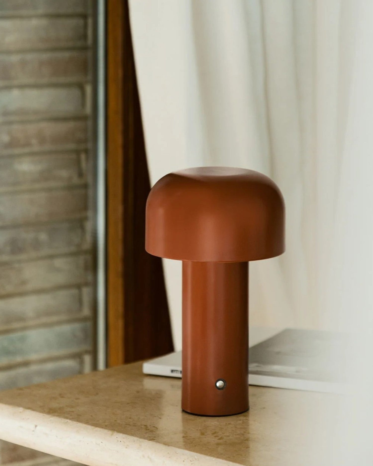 Eclipto | Sladdlös LED bordslampa - Modern design 21 cm