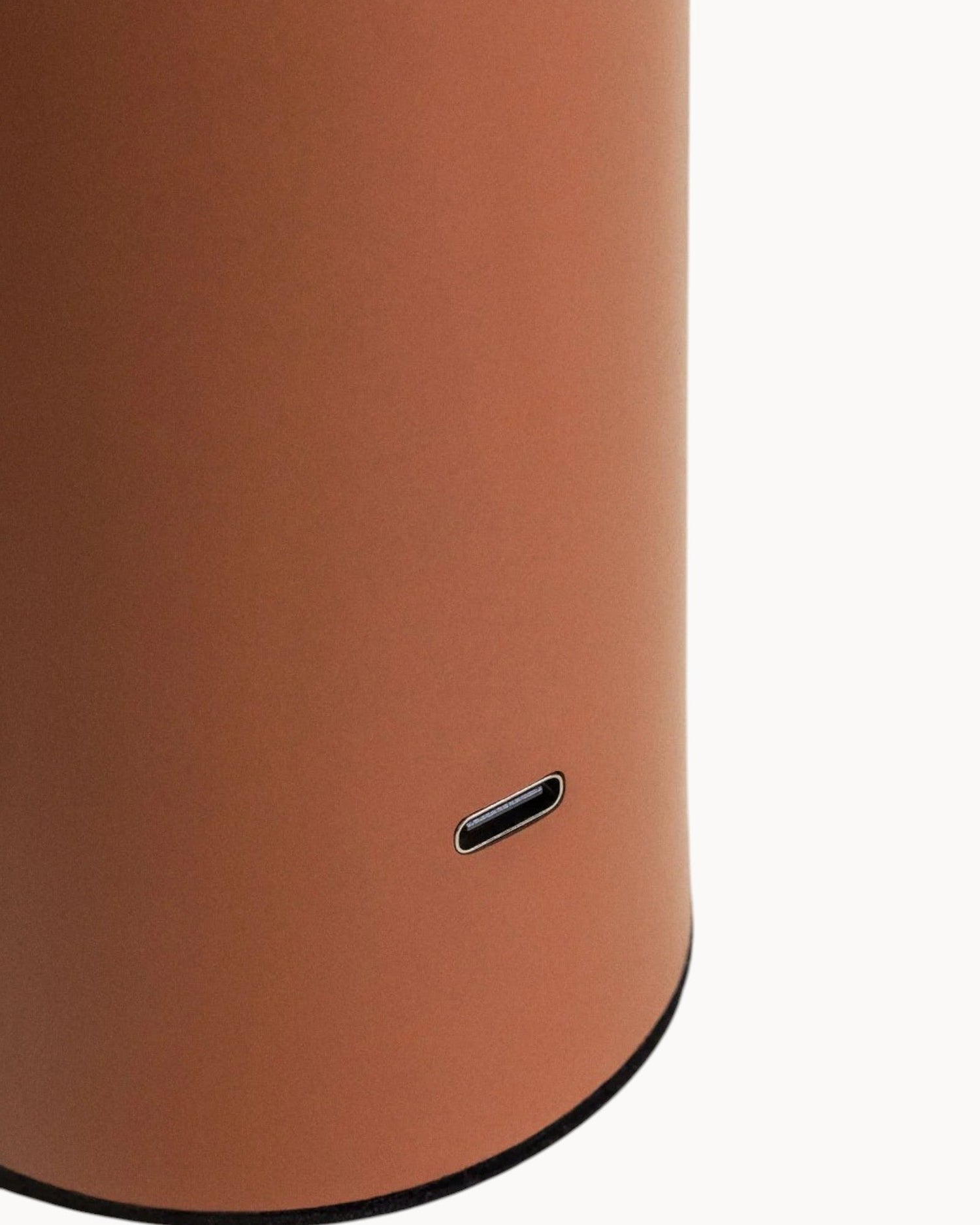 Eclipto | Sladdlös LED bordslampa - Modern design 21 cm