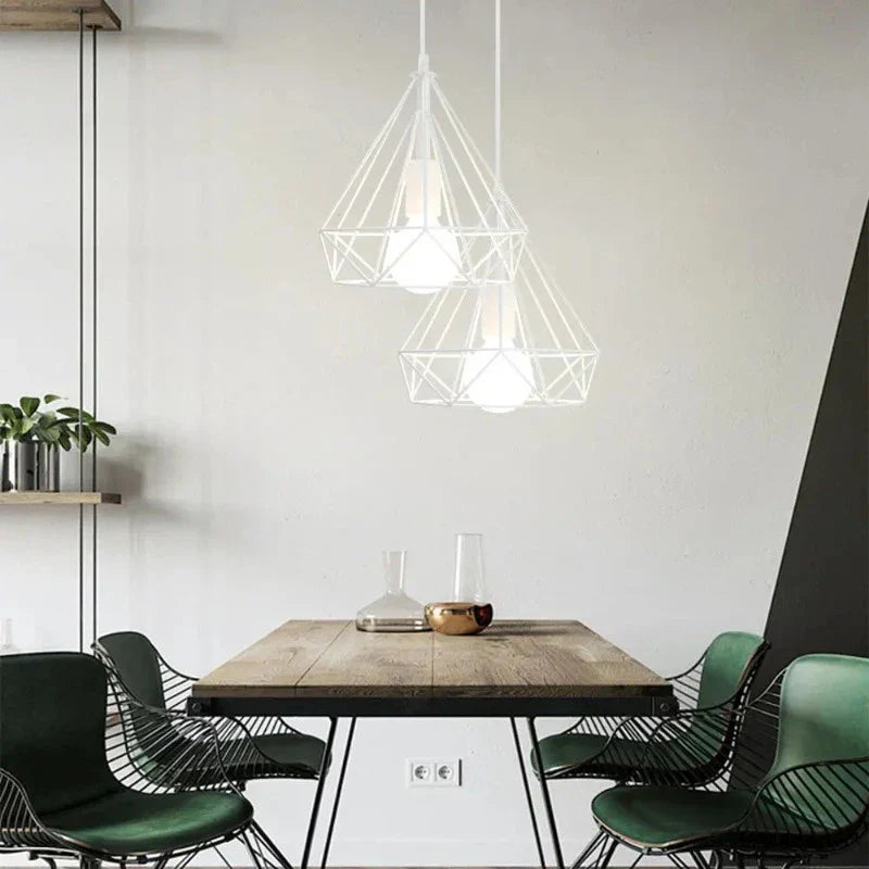 RetroLux - Hänglampa med Industriellt Metallram