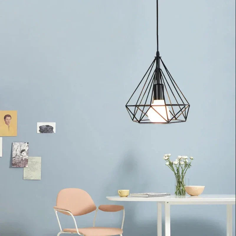 RetroLux - Hänglampa med Industriellt Metallram