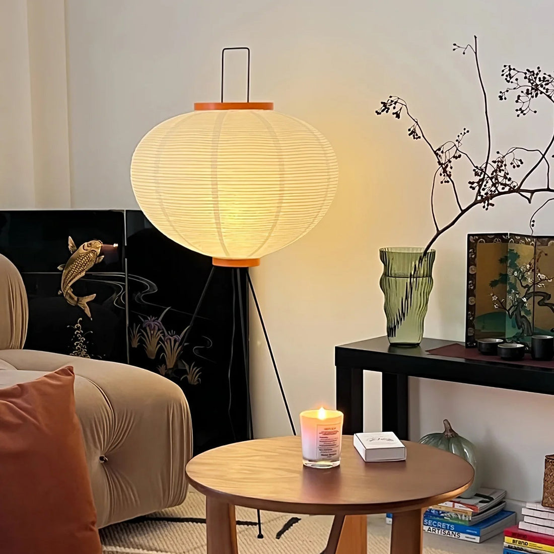Lunora Haze | Skulptural golvlampa i rispapper i Japandi-stil