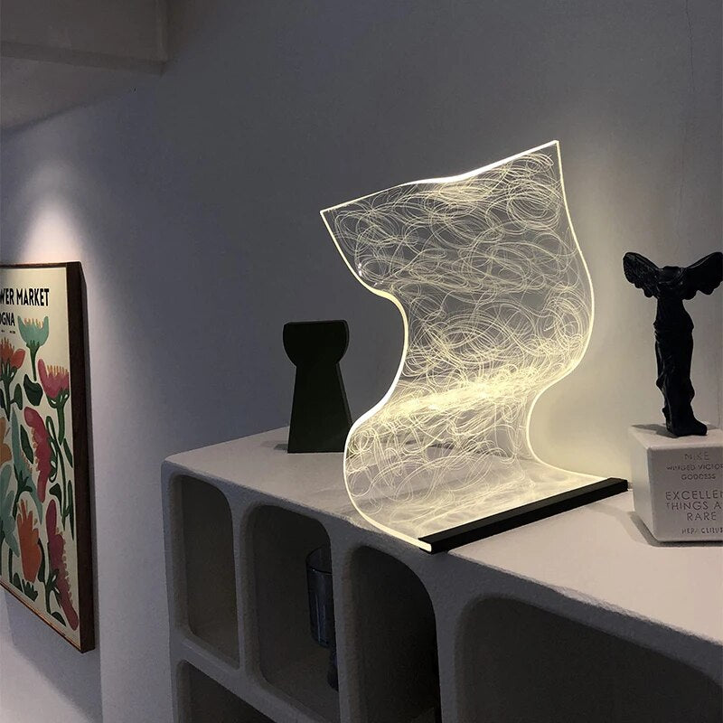 LumiAcrylic - Modern LED Bordslampa av Akryl | Stilren Dekorativ Belysning