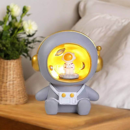 Royallure Astronaut Spargris Nattlampa för Barn – Mjuk USB/Batterilampa & Pengasparare