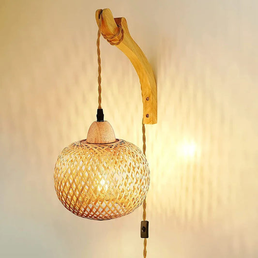 Royallure Bamboo Rattan Vägglampa Handvävd Korgbelysning för Rumsinredning