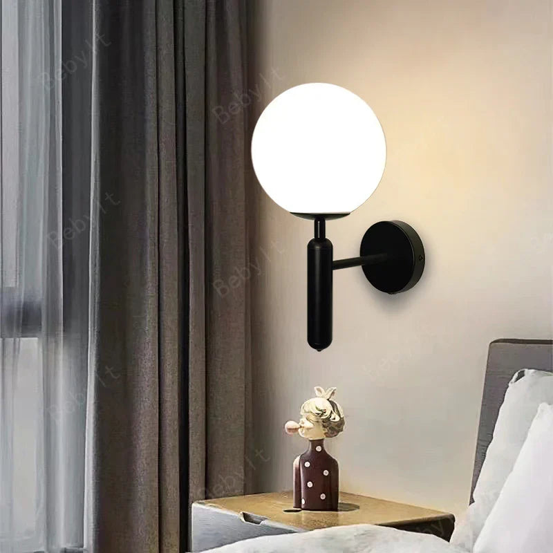 Royallure Touch Control Charging LED Vägglampa Trådlös Tri-Färg Dimmbar Sänglampa
