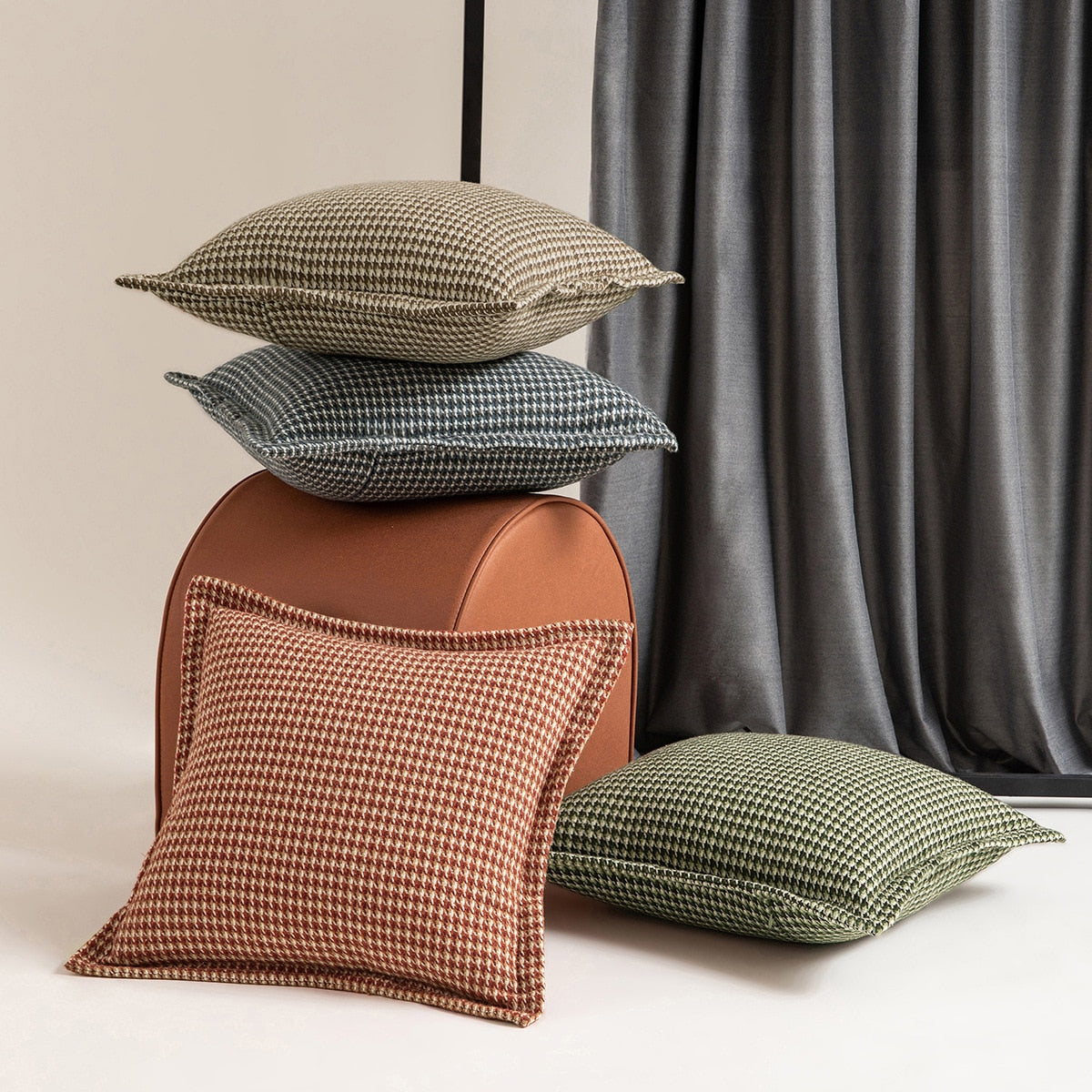 Carvallo – Klassisk Houndstooth Kuddöverdrag med Tidlös Elegans