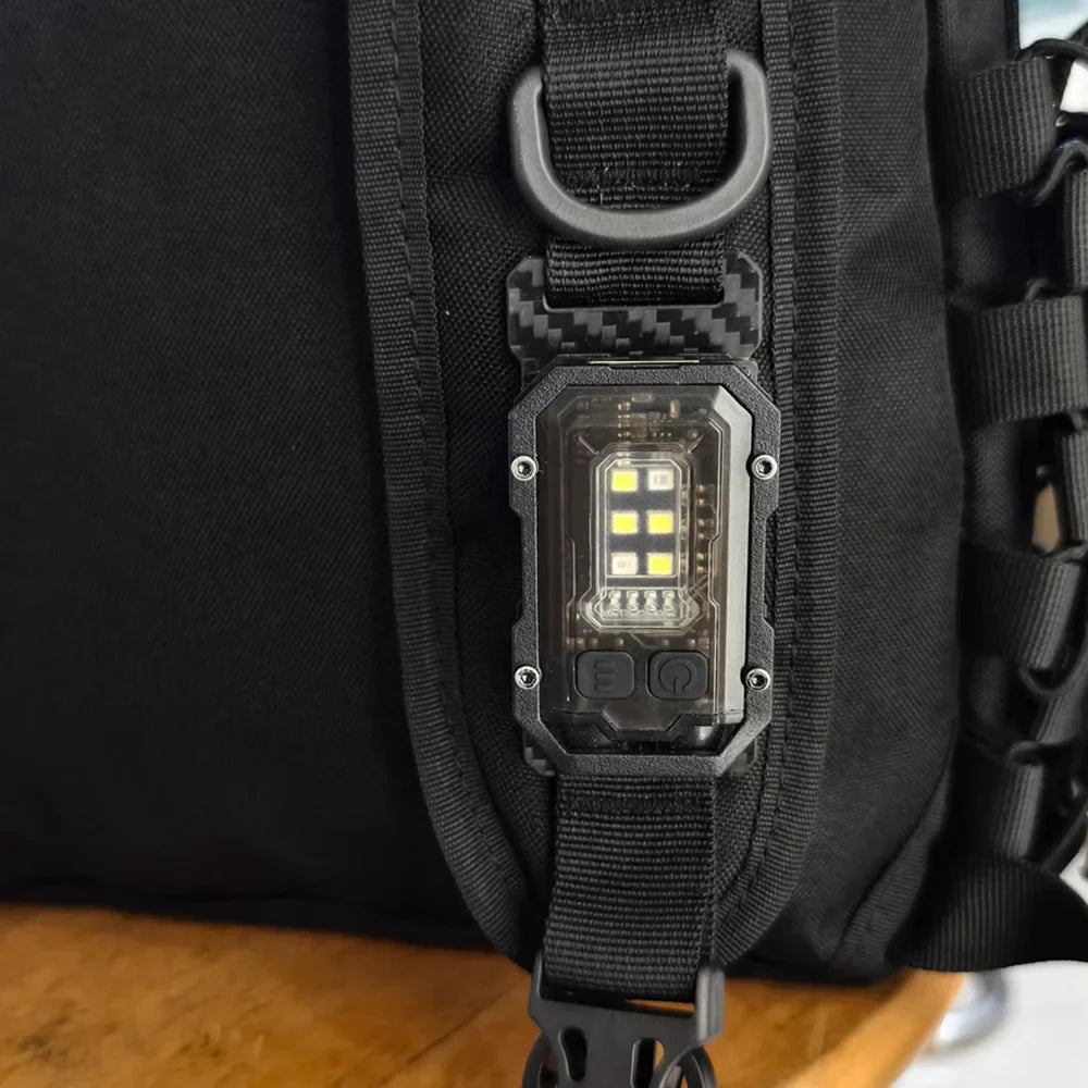 Magnetisk LED-ficklampa med bärhållare – handsfree arbetsljus för utomhus och reparationer