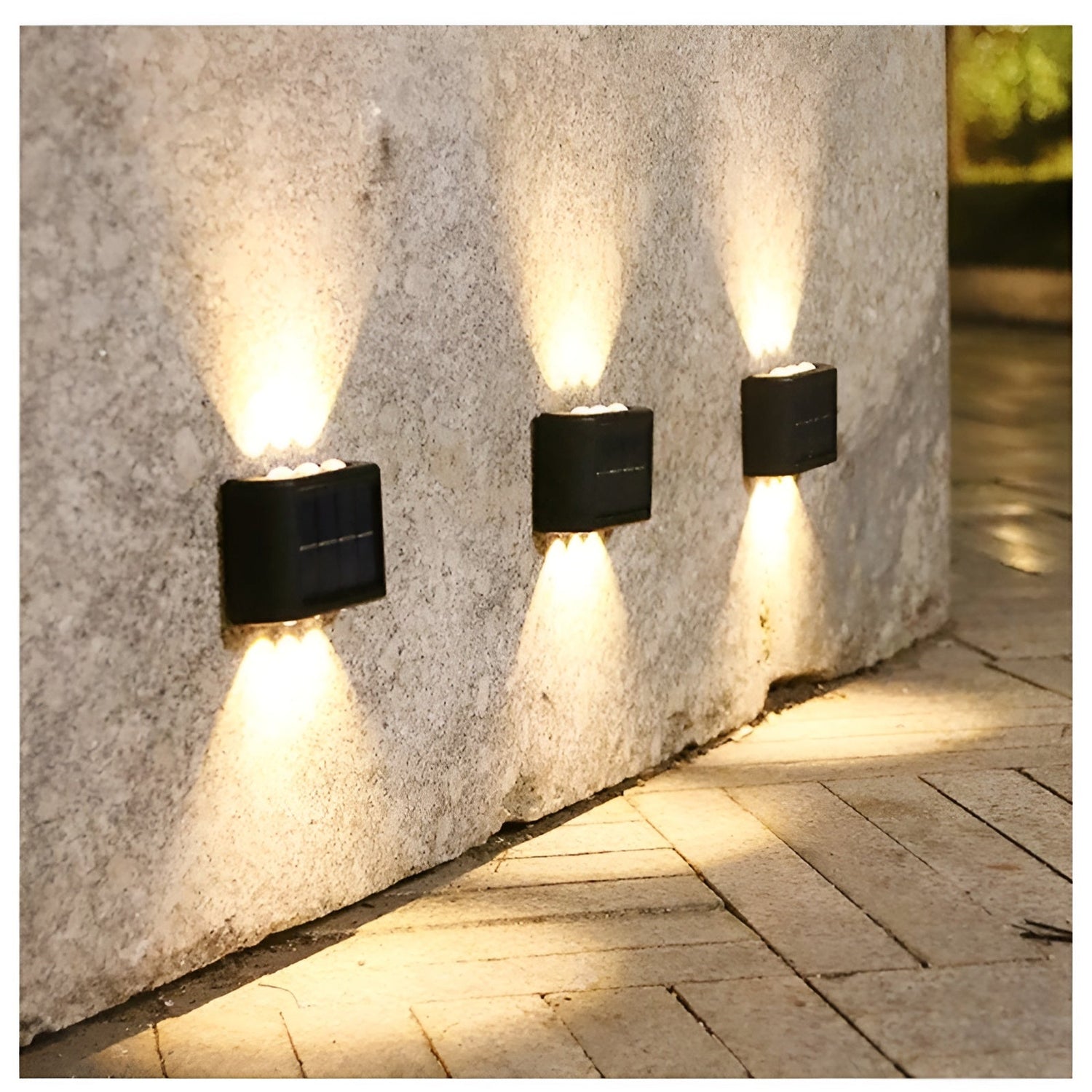 Solarlampa med rörelsesensor – LED utomhusbelysning för hem och trädgård