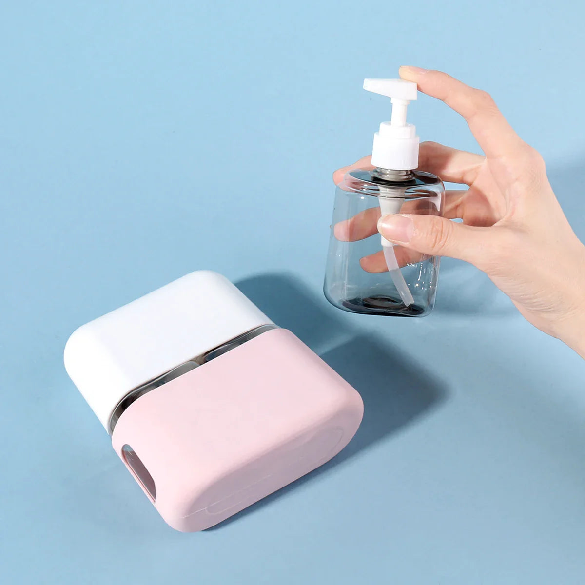 Carvallo Reseflaskor Set 2-i-1 | 100 ml Kombiflaske med tratt & etiketter | För schampo, duschgel, lotion | Läcksäker & TSA-godkänd