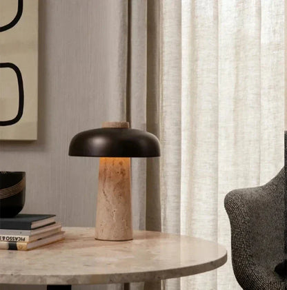 Travertine Lampa med Natursten Bas