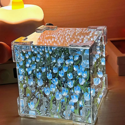 MirrorBloom - DIY Spegelkub Lamp med Tulpan Design