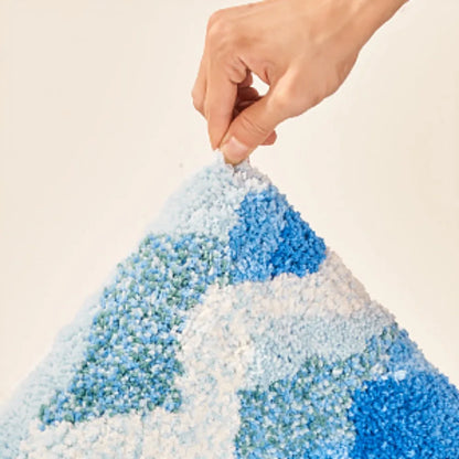 Aesthetic Wave Tufted Rug – Havsinspirerad Mjuk &amp; Halkfri Matta