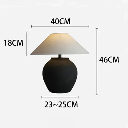 LumeVase – Keramisk Bordslampa med Minimalistisk Design