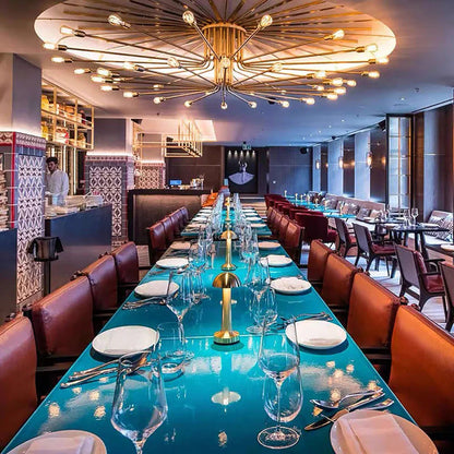 Elegant LED-bordslampa