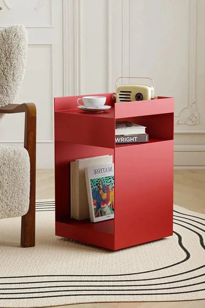 Arket Fold | Metall-sidobord i dansk origami-design