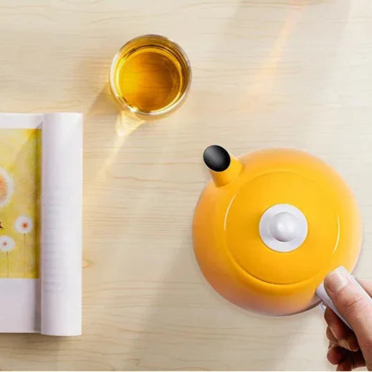 Royallure Isolerad Elektrisk Vattenkokare – Snabbkokning, Automatisk Avstängning, Koka-Torra Säkerhet, Färgglad Design