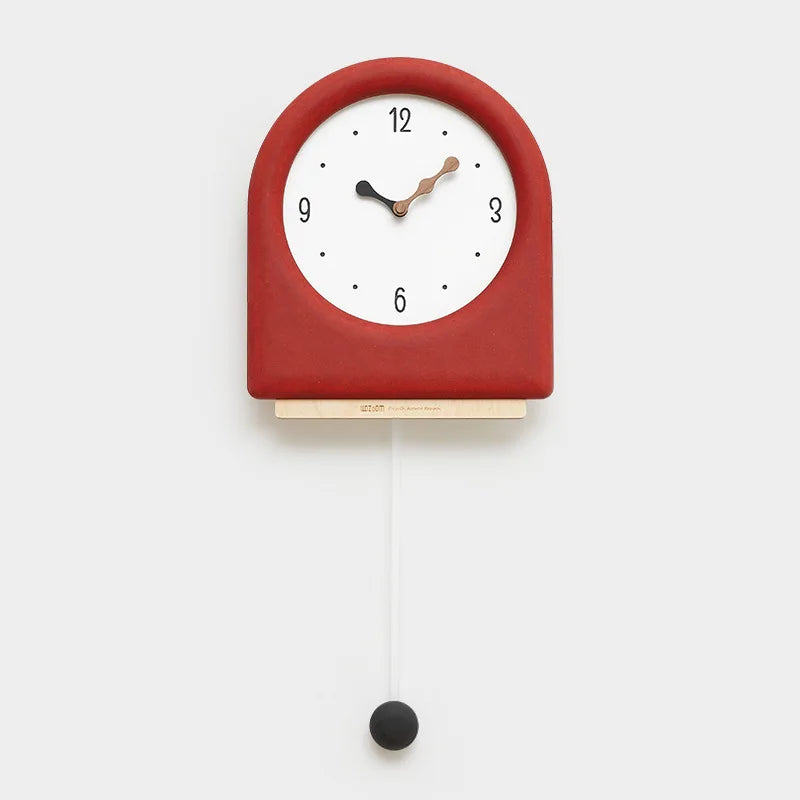 CremePendulum - Koreansk Stil Väggklocka med Modernt Design