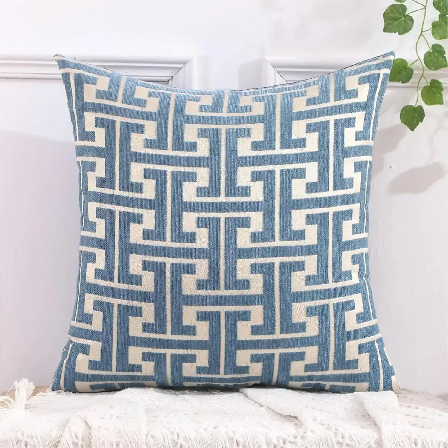 Amarae – Broderad dekorativ kuddfodral utan fyllning för soffa &amp; vardagsrum