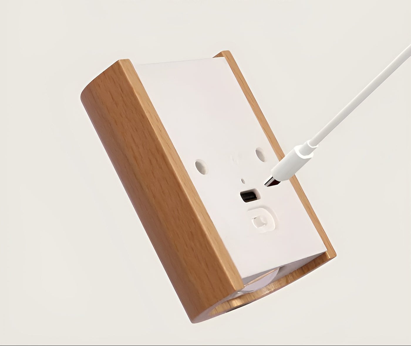 TimberSense Light - Uppladdningsbar Rörelsesensor Väggljus gjort av Trä