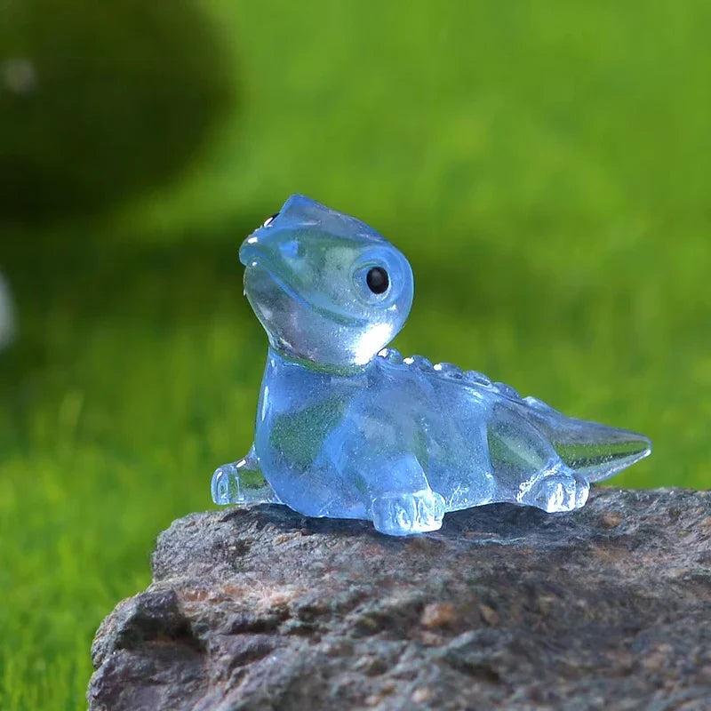 Carvallo Glow Lizard Set | 10-pack Luminescent Mini Lizards | Resin Figures for Terrarium, Fairy Garden & DIY Decor