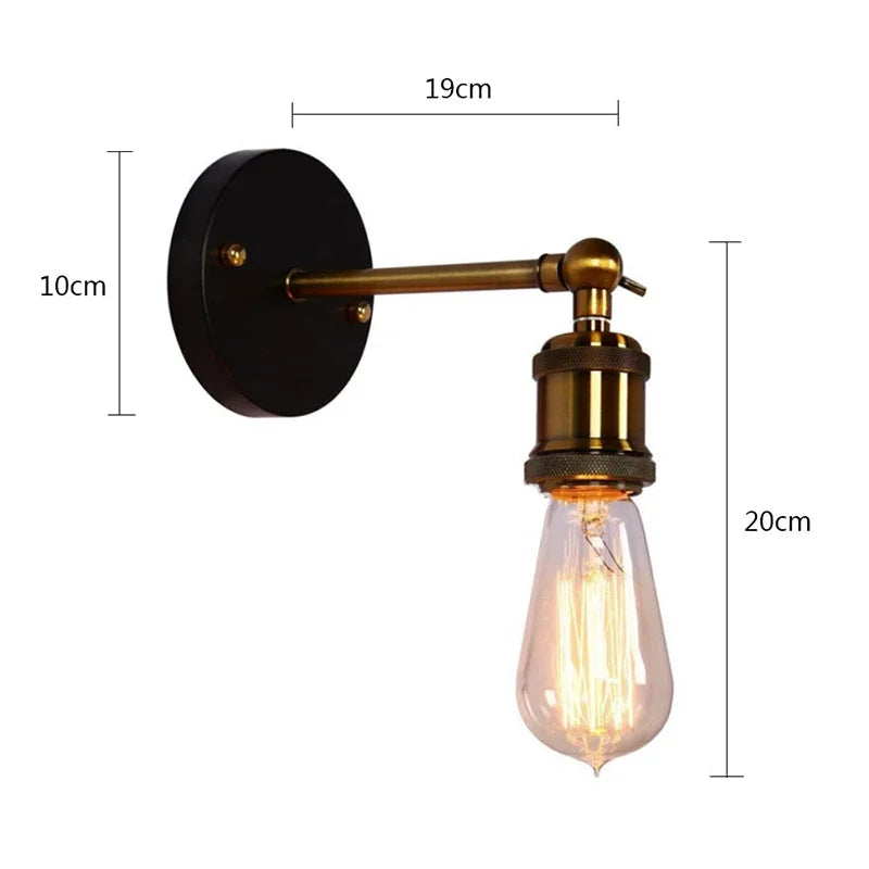 RetroAngle - Industriell Vägglampa med Justerbar Vinkel