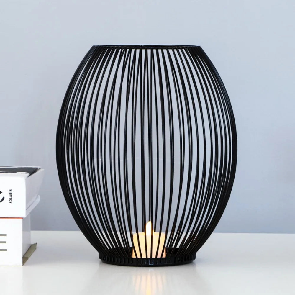 Carvallo – Smidesjärnsljusstake med en tidlös look