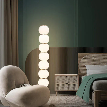LuxeRadiance - Stilfull Bordslampa med Mjuk LED Ljus