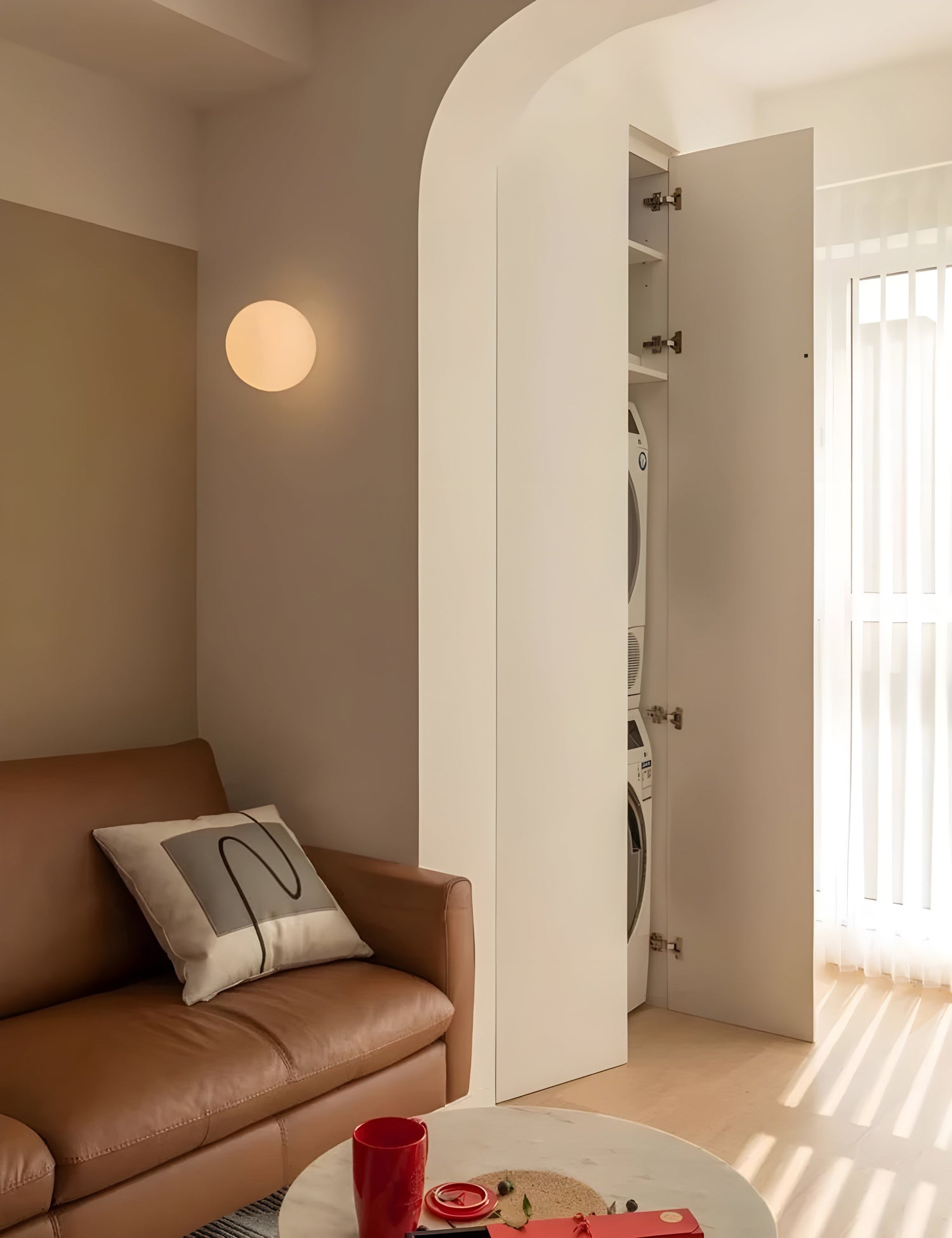 Rund Glas Vägglampa – Modern LED Lampa för Vardagsrum eller Hall