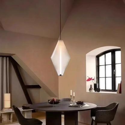 Pyrrhos | Skandinavisk glaspendellampa för sovrum och matrum