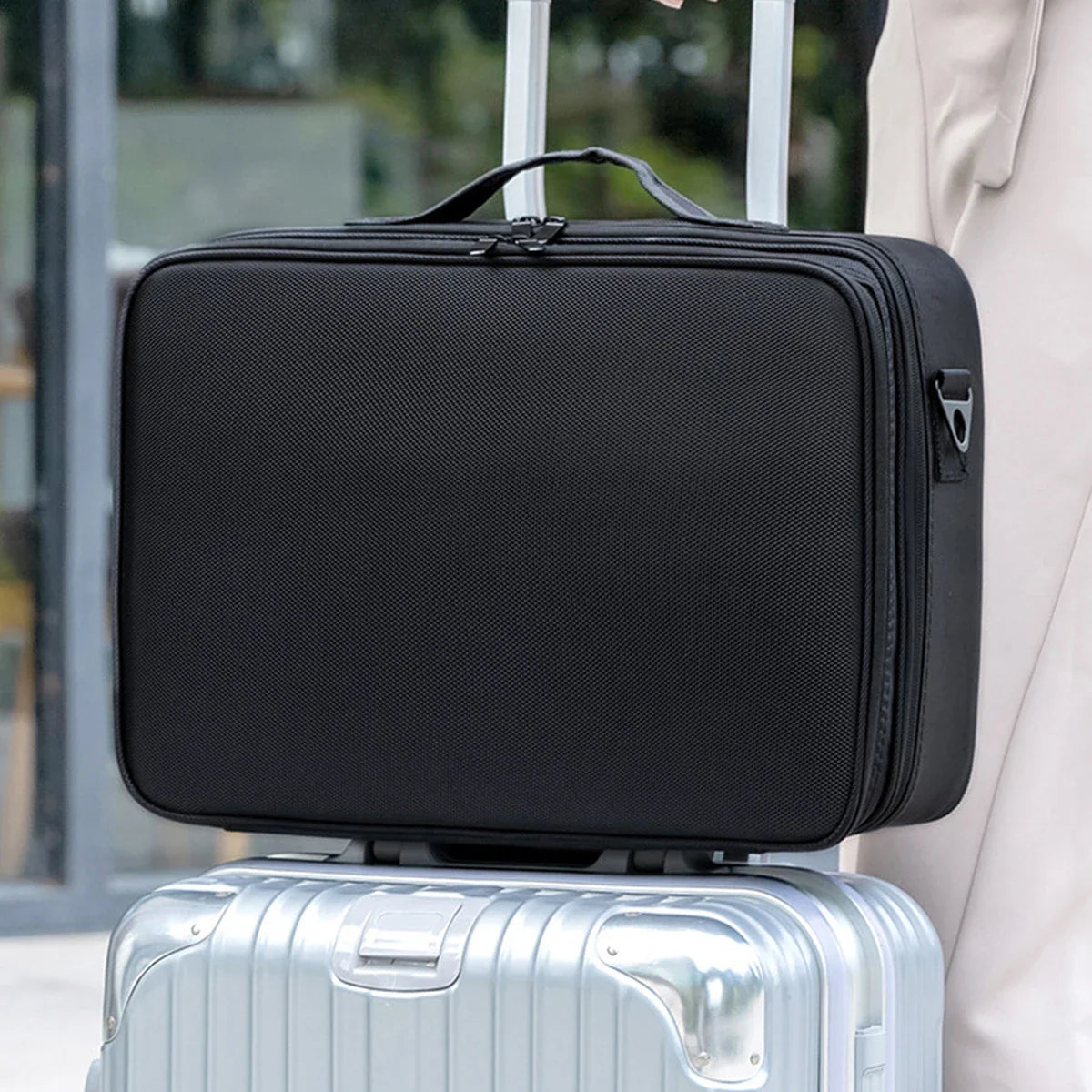 Carvallo Pro Make-up-väska | Bärbar kosmetikorganisatör med fack | För makeupartister, nageldesigners & resor