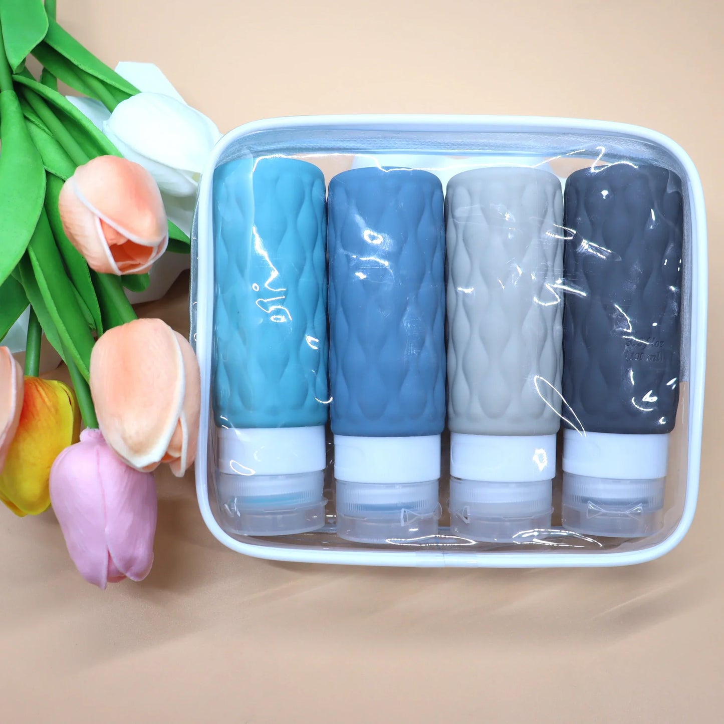 Carvallo Reseflaskor Set | Mjuka silikonflaskor & spraybehållare | Läcksäkra & TSA-kompatibla | För schampo, lotion & kosmetik