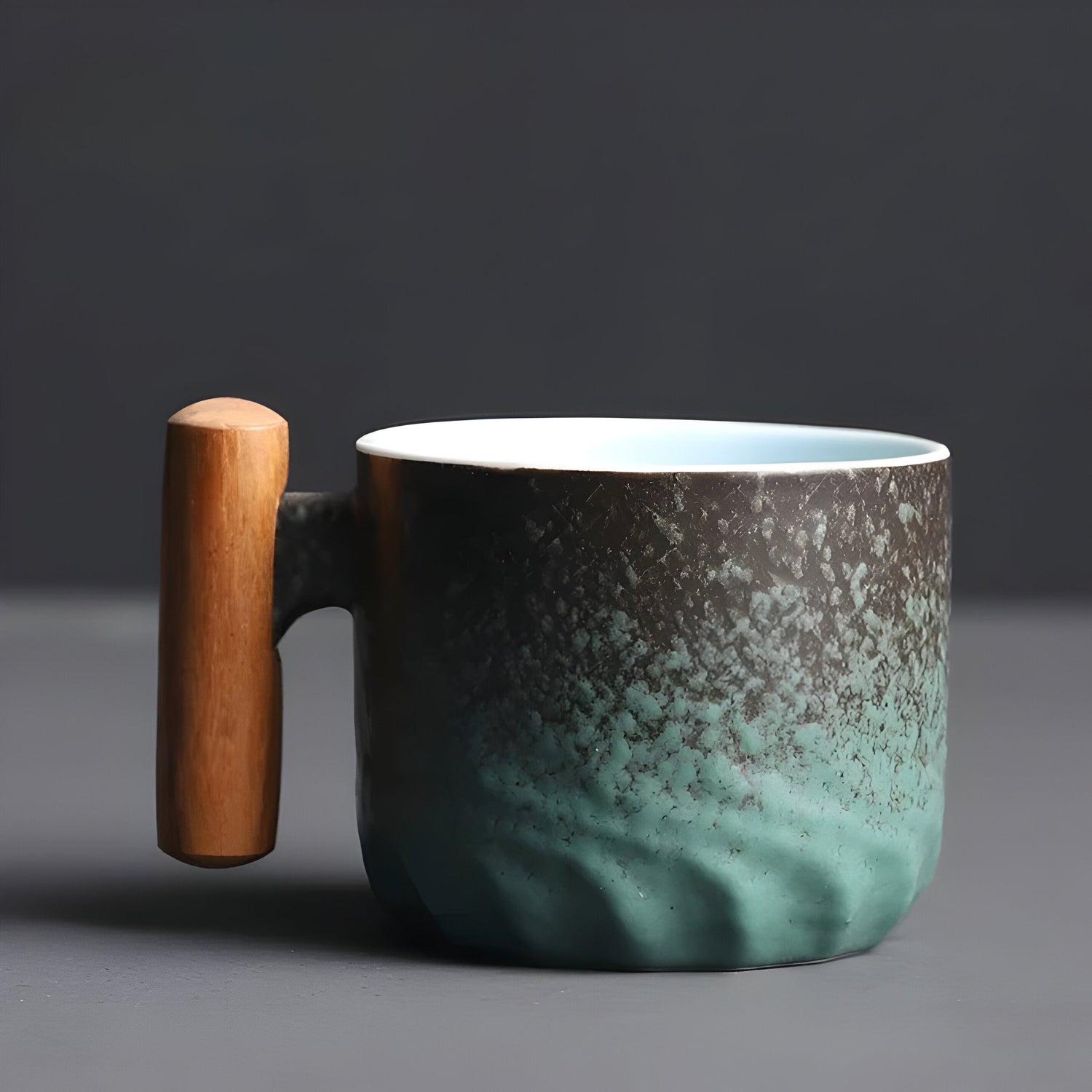 Keramik-kaffekopp med trähandtag – Retro-design, Robust och stilfull | Perfekt för kaffe och te