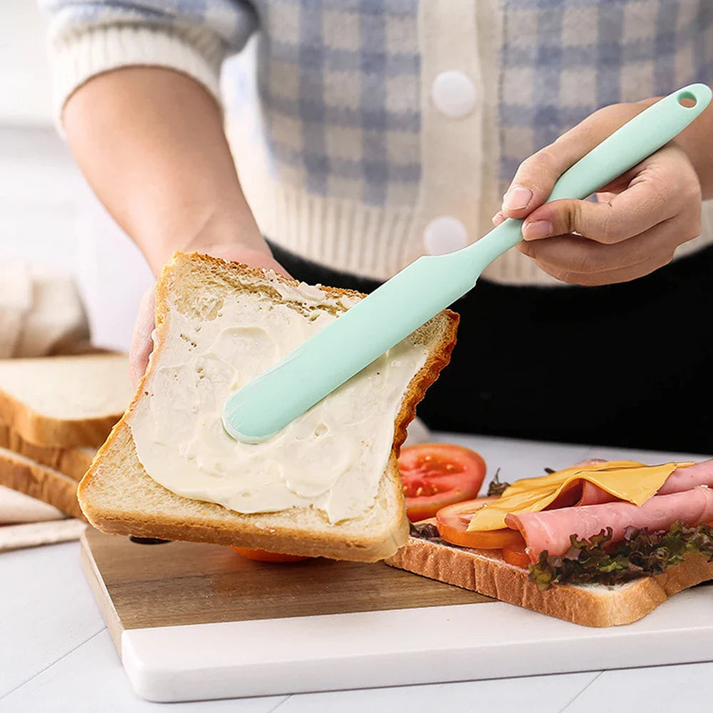 Carvallo Silikon Tårtspatel | Värmetålig & Livsmedelsäker | 24 cm | Flexibel Degskrapa i Pastellfärger