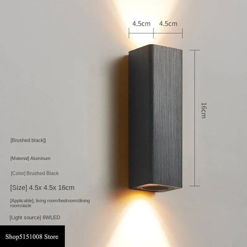 GlowLuxe - Modern LED Vägglampa för Sovrum & Korridor