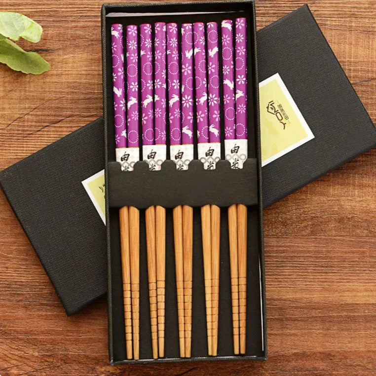 Carvallo – Lyxig 5-delars bambu ätpinnar presentset med kulturella mönster