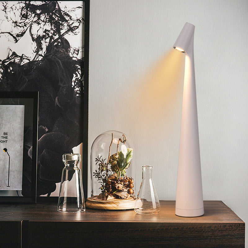LumiGlow | Trådlös Dimbara LED Bordslampa för Hem