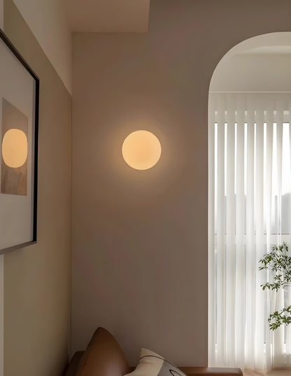 Rund Glas Vägglampa – Modern LED Lampa för Vardagsrum eller Hall
