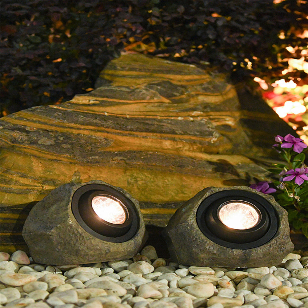 Carvallo - Solstice lights for gardens