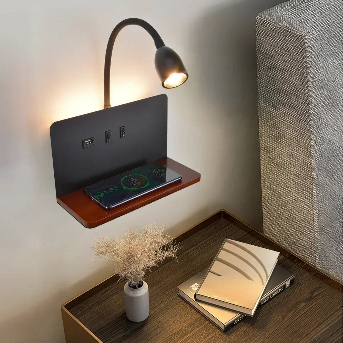 BrightShelf - LED Vägglampa med USB-port och Hylla