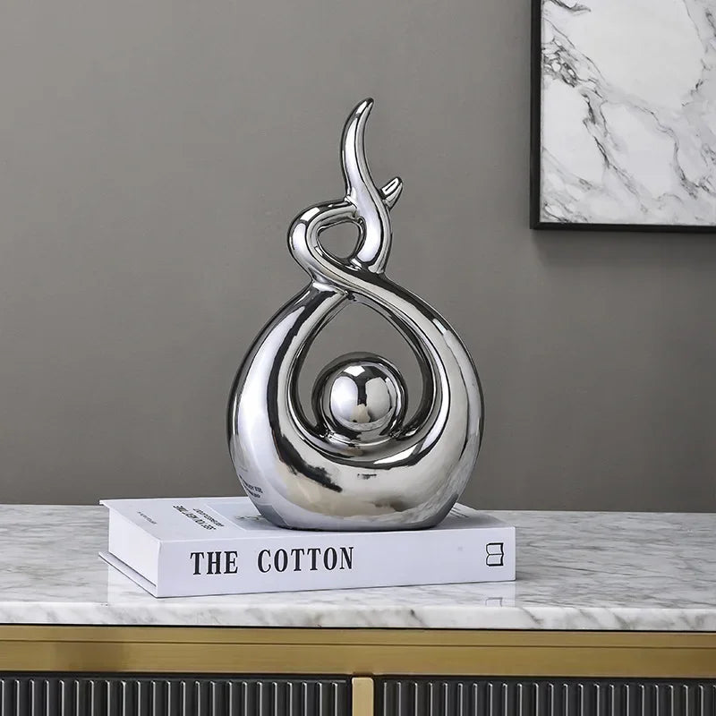 Modern keramikskulptur för stilfull heminredning och estetisk appell