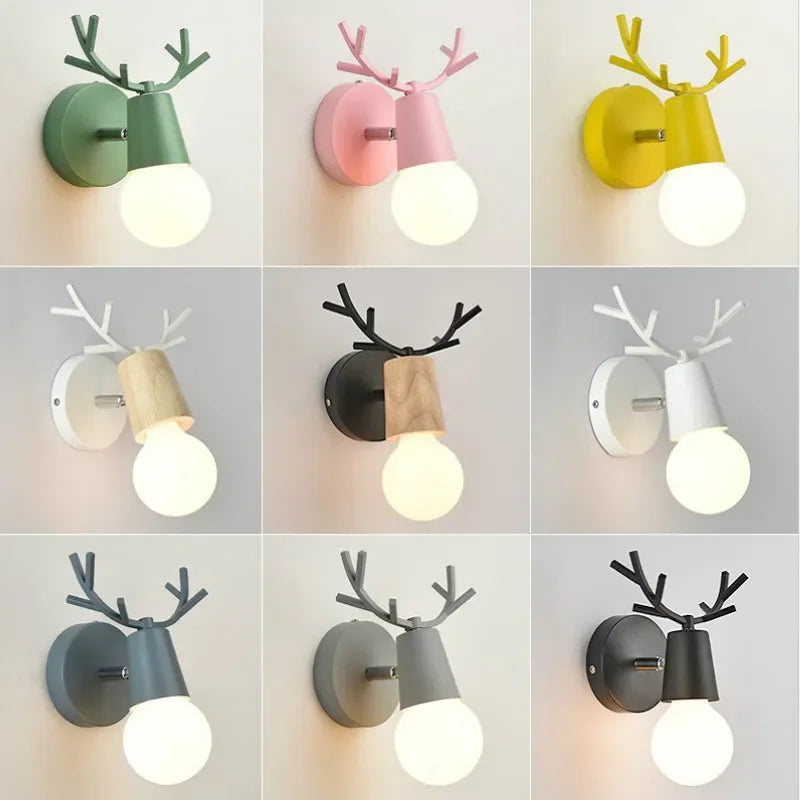 AntlerGlow - Modern Justerbar Barnrum Vägglampa