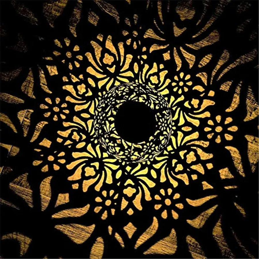 Carvallo Ljuskonst Solträdgårds-Hänglykta | Järnkonst med projektionseffekt | Vattentät | För träd, balkong & terrass