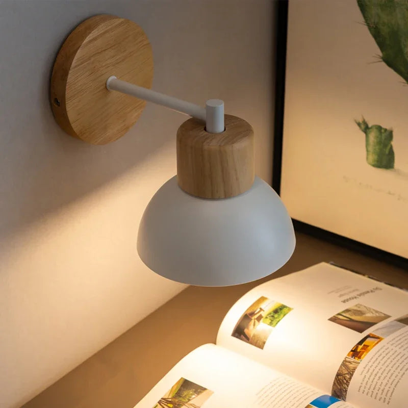 NordicWood - LED Vägglampa Trä Järn Belysning