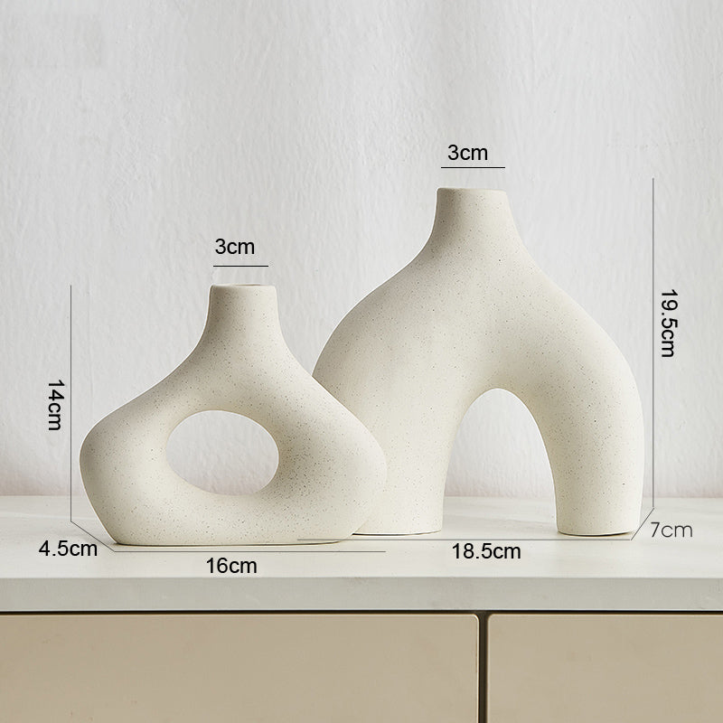 NestForm – Moderna Rent Linjer Rund Vas med Elegant Form