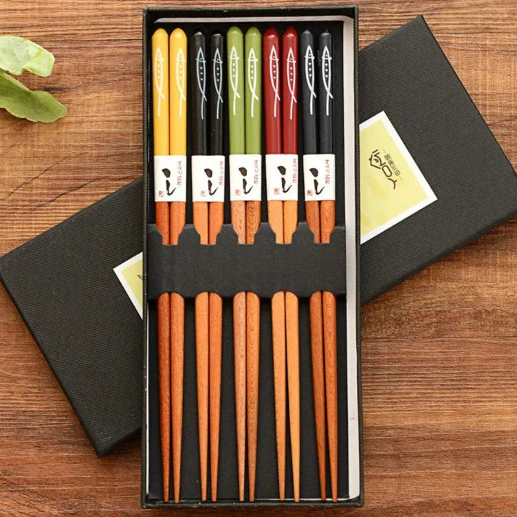 Carvallo – Lyxig 5-delars bambu ätpinnar presentset med kulturella mönster