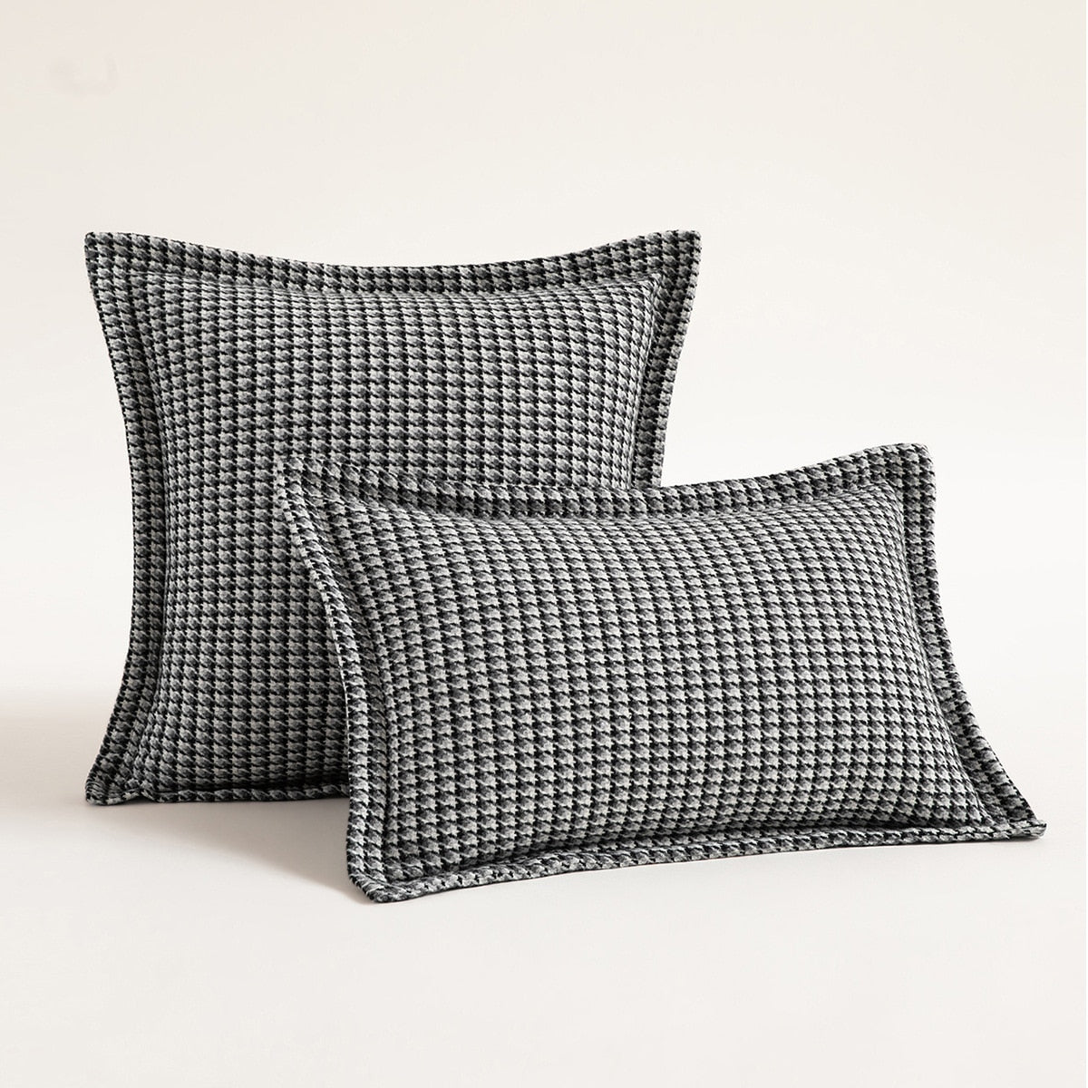 Carvallo – Klassisk Houndstooth Kuddöverdrag med Tidlös Elegans