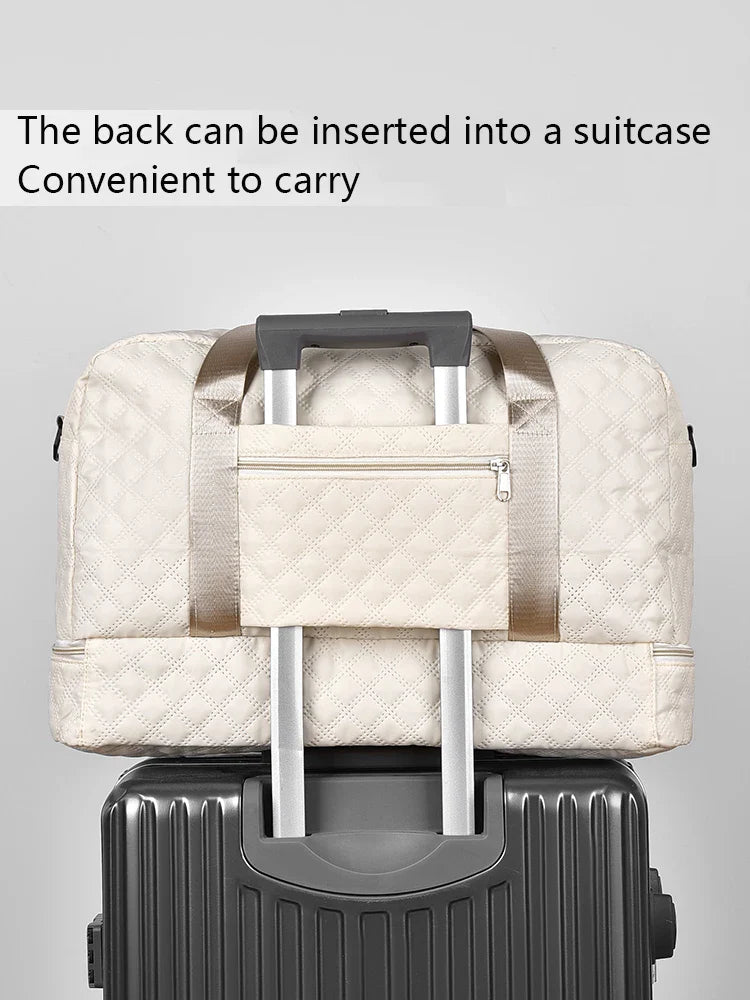 Carvallo TravelFlex Lätt resväska med diamantmönster | Stor sport- & weekendväska med skofack & vått fack | Godkänd för handbagage & vikbar