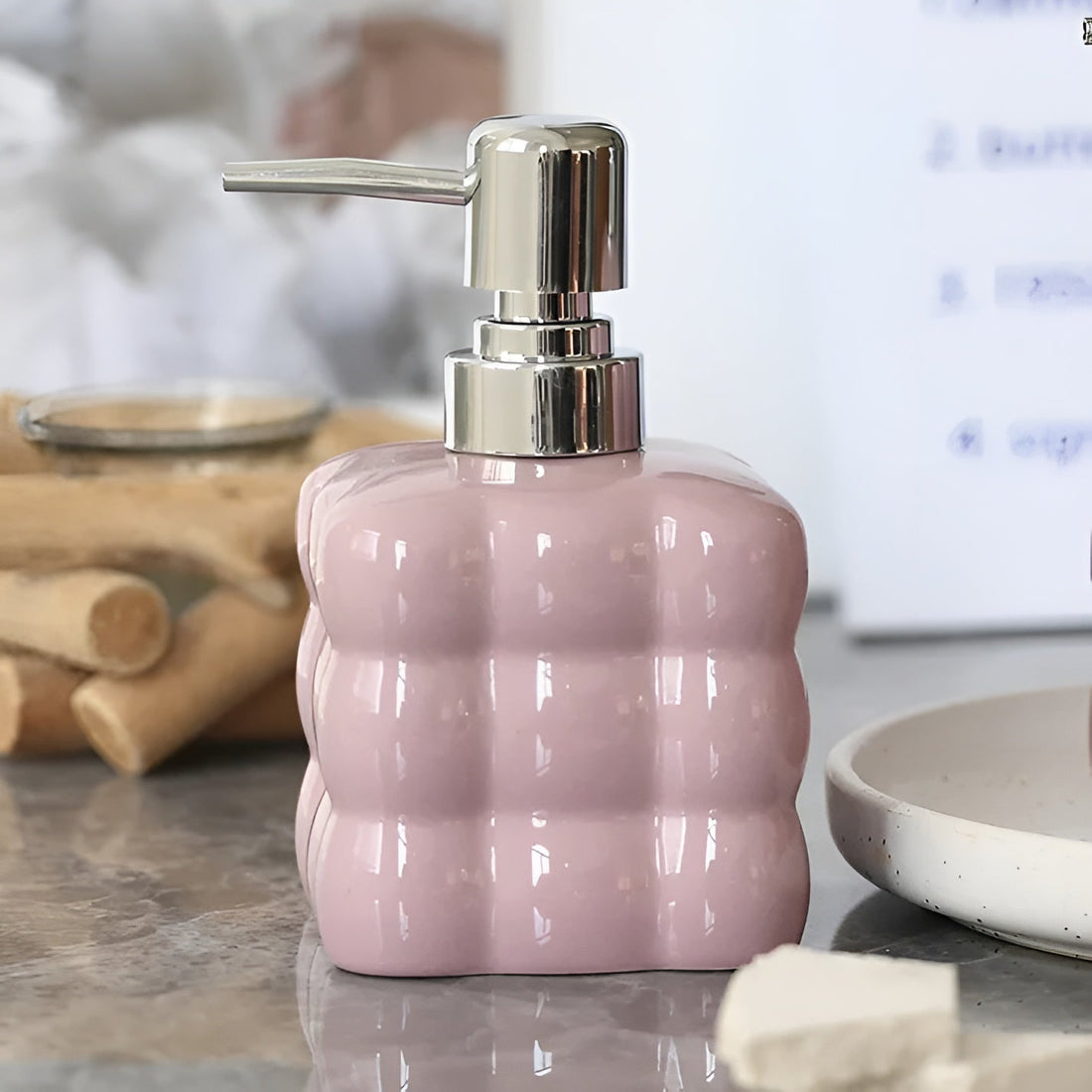Keramisk tvålbehållare med pump – Stilfull och påfyllningsbar | För tvål, schampo och duschgel