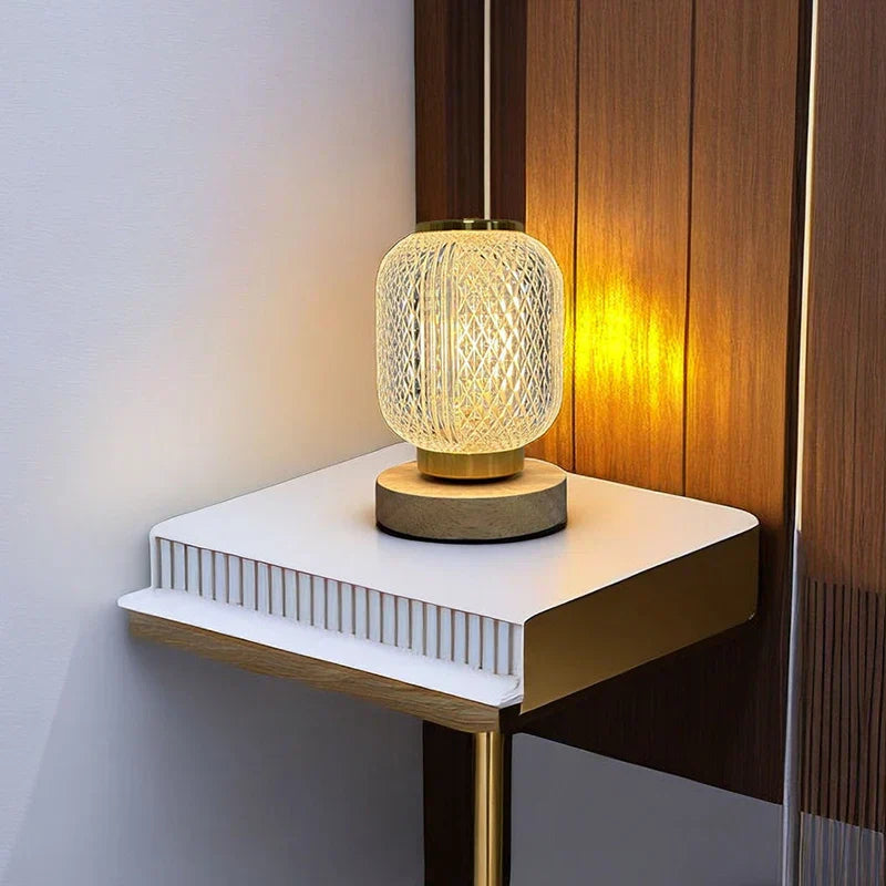 NordicGlow - Dimbar LED Bordslampa med Kristalldesign och Energibesparande Belysning